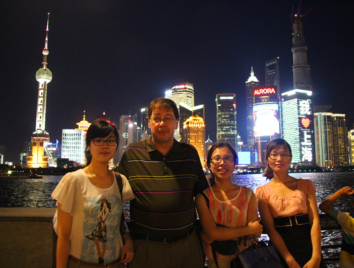 9943a5d5fc88406dbf10590a754cde5b